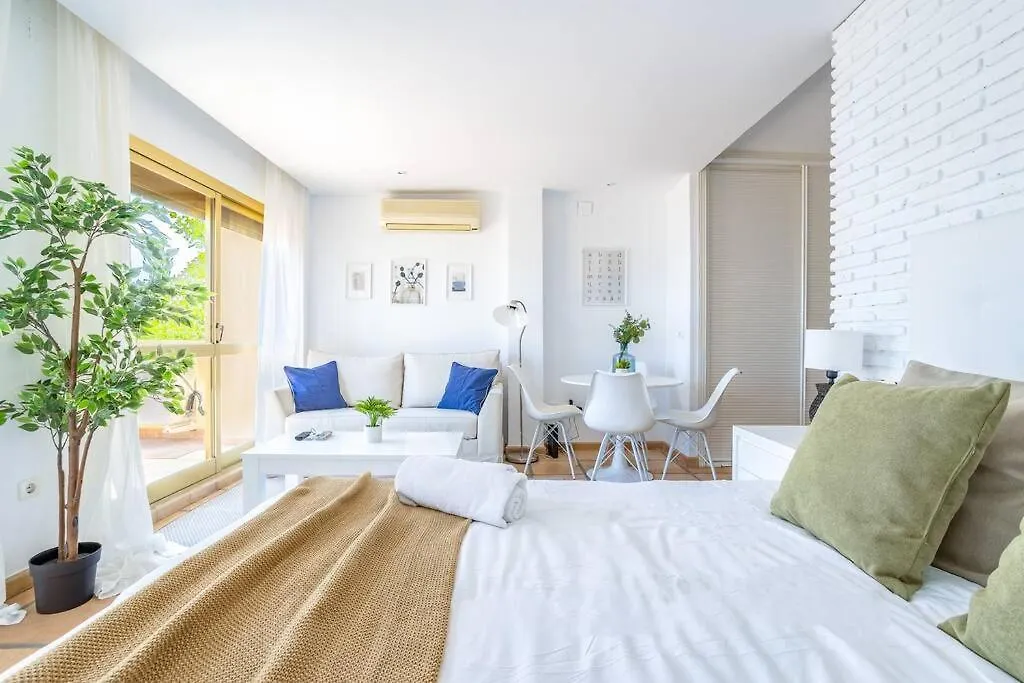 Apartment Oleholidays 831 Romana Playa Vistas Al Mar Marbella Spain