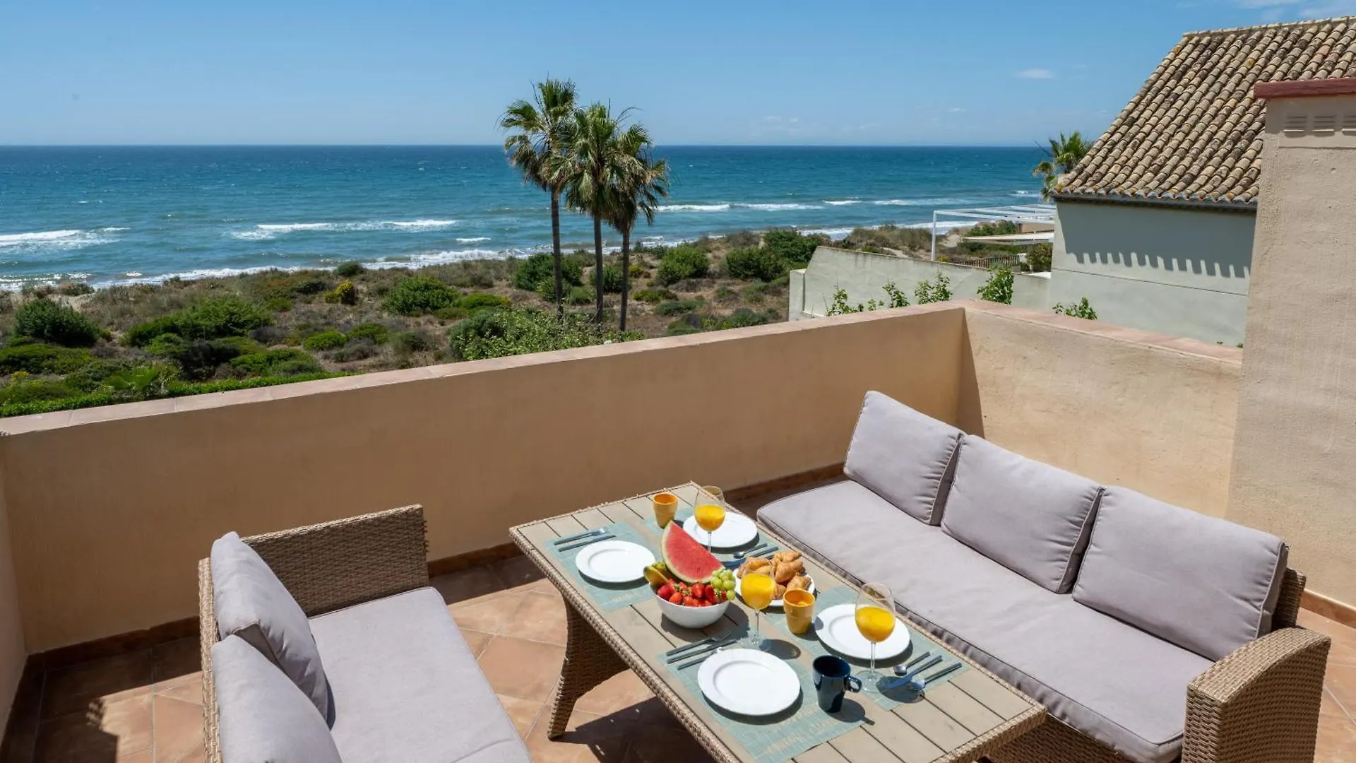 Oleholidays 831 Romana Playa Vistas Al Mar Marbella