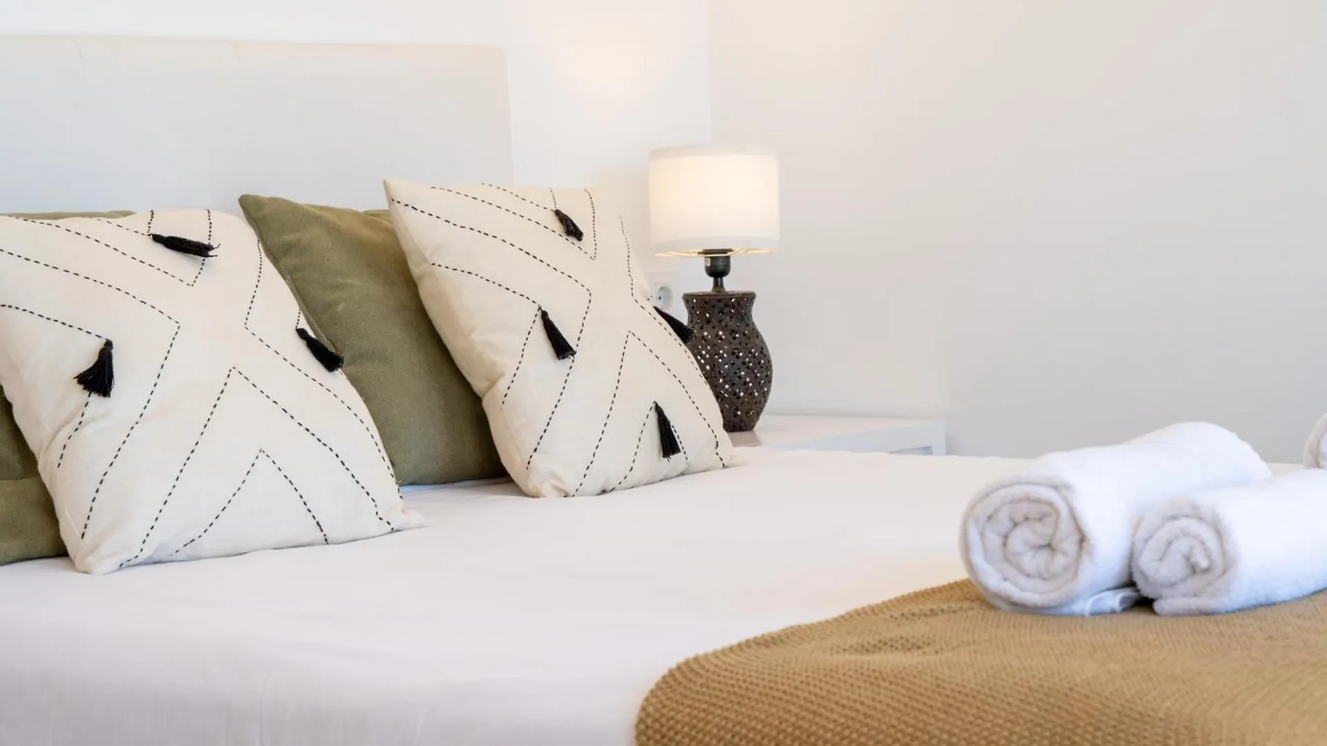 Oleholidays 831 Romana Playa Vistas Al Mar Marbella